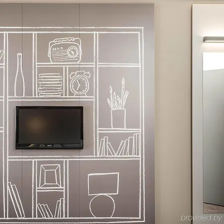 Ibis Gare De Lyon Ledru Rollin Hotel