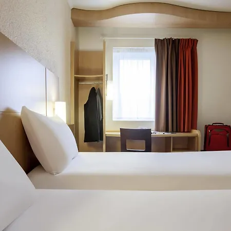 Ibis Gare De Lyon Ledru Rollin Hotell 3*