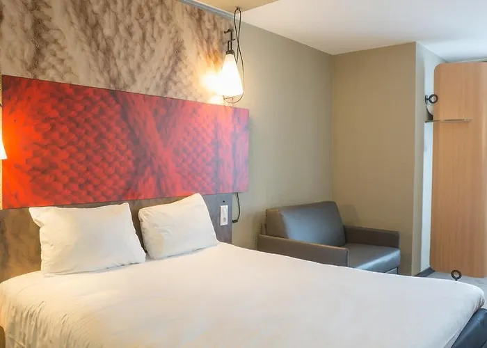 Ibis Gare De Lyon Ledru Rollin 3* Paris