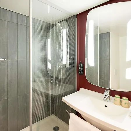 Ibis Gare De Lyon Ledru Rollin Paris