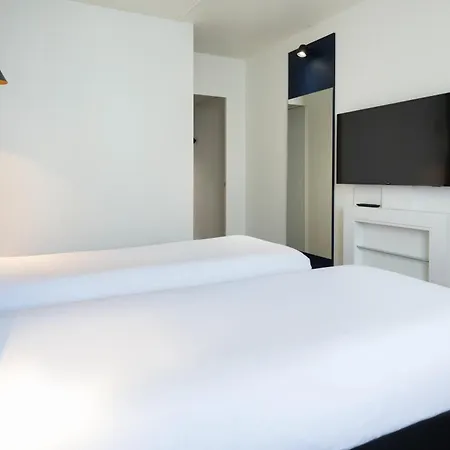 Ibis Gare De Lyon Ledru Rollin 3* Paris