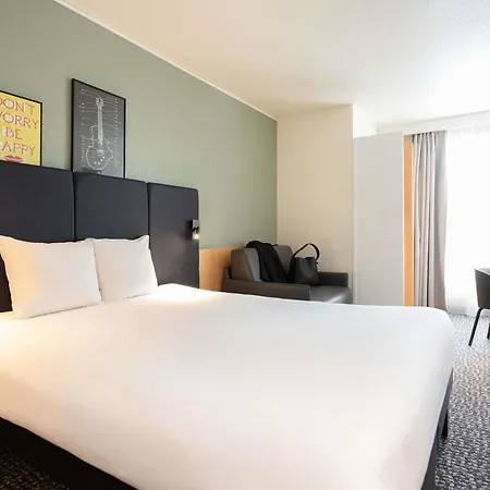 Ibis Gare De Lyon Ledru Rollin Hotel 3*