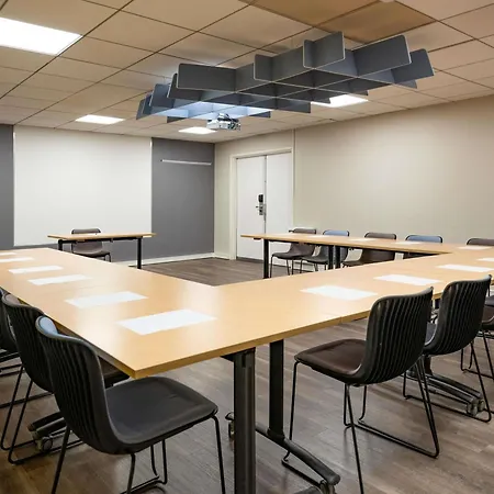 Hotel Ibis Gare De Lyon Ledru Rollin 3*