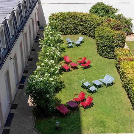 Ibis Gare De Lyon Ledru Rollin 3* باريس