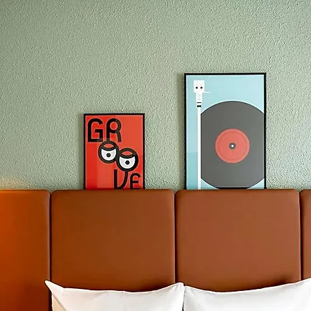 Ibis Gare De Lyon Ledru Rollin Hotel
