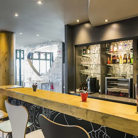 Ibis Gare De Lyon Ledru Rollin 3* Paris