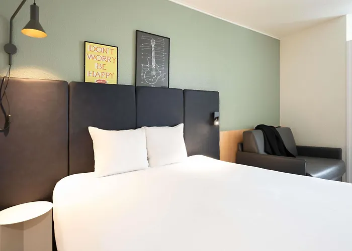 イビス ガレ ドゥ リヨン レデュー ローラン パリ