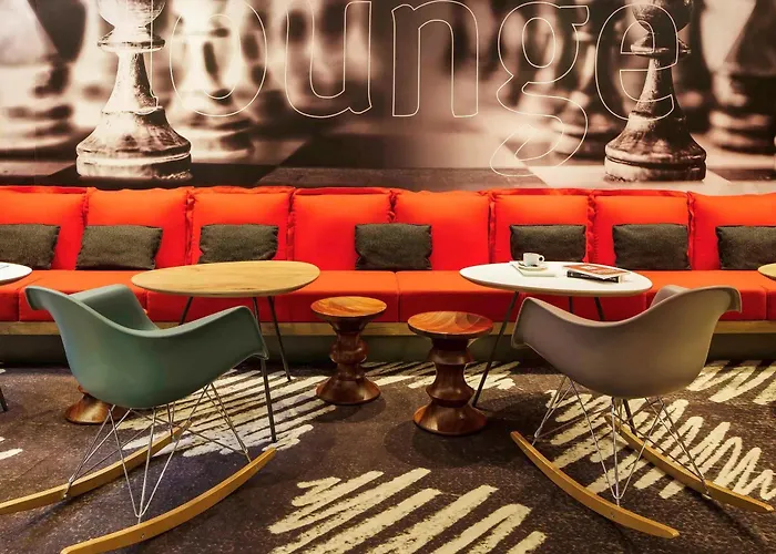 イビス ガレ ドゥ リヨン レデュー ローラン ホテル