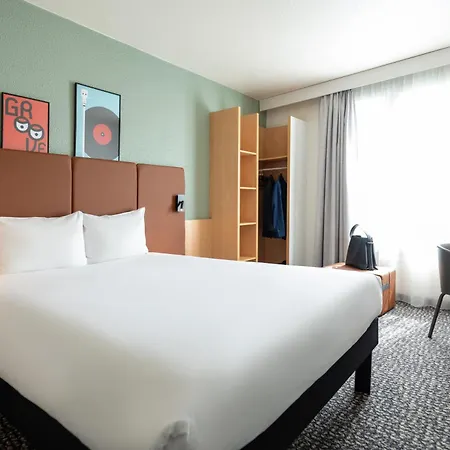 Ibis Gare De Lyon Ledru Rollin 3*