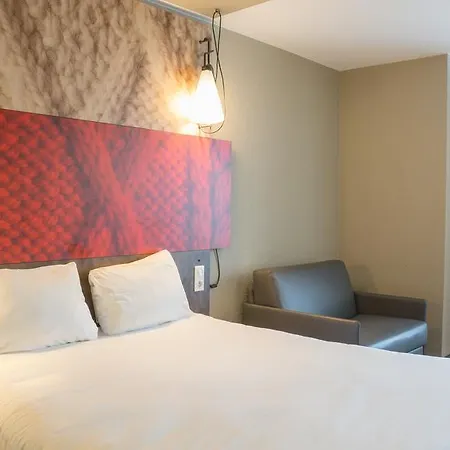 Ibis Gare De Lyon Ledru Rollin 3* Paris